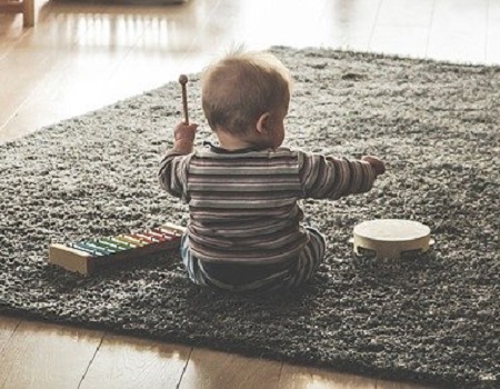 Noch freie Pltze: Neue Eltern-Kind-Kurse der Kreismusikschule