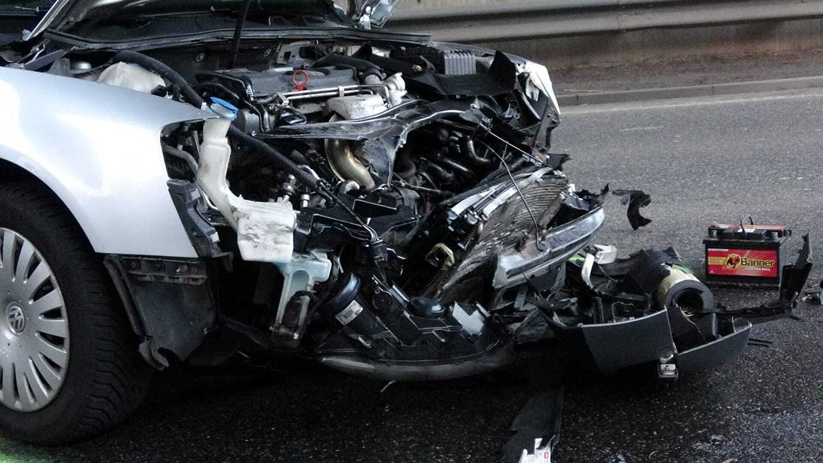 Erstmeldung: schwerer Unfall in der Eschenbachstrae in Montabaur