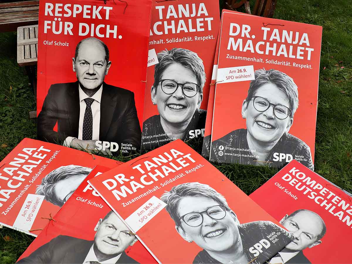 Die Wahlplakate sind abgehngt und werden nicht mehr gebraucht - aber die SPD im sdlichen Westerwald wieder aktiver werden! (Foto: SPD)