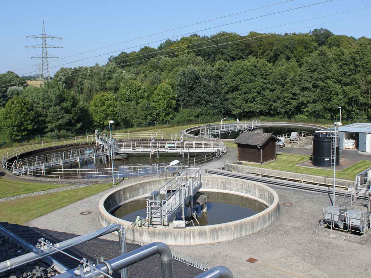 Vom Abwasser zum Frischwasser: Besuch in der Klranlage Selters