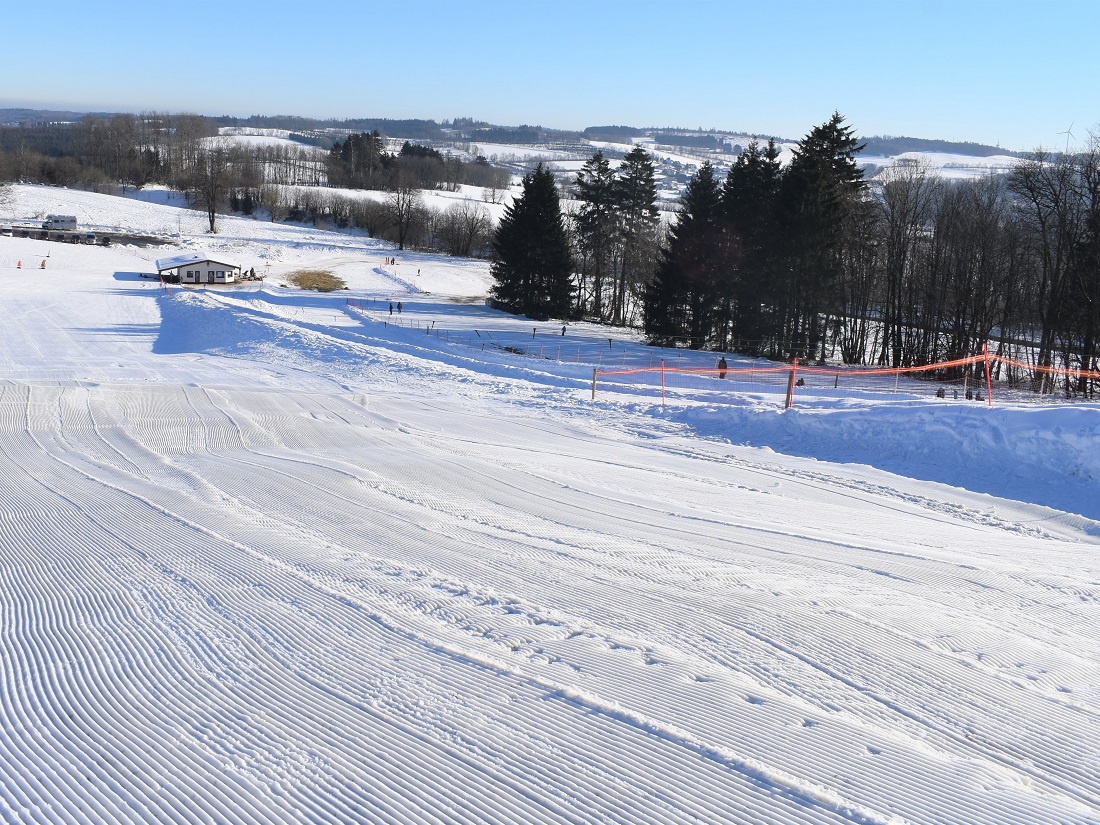 Skigebiete im Westerwald: Skifahren, Snowboarden und Rodeln in der Region