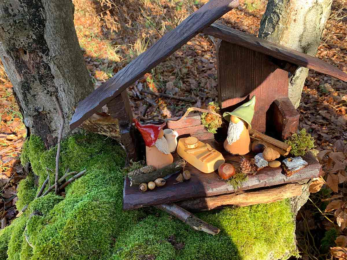 Besonders viel am Wegesrand zu entdecken gibt es auf dem Familien-Wanderweg Kunterbunt in Krunkel. Foto: Bruni Ehrenberg