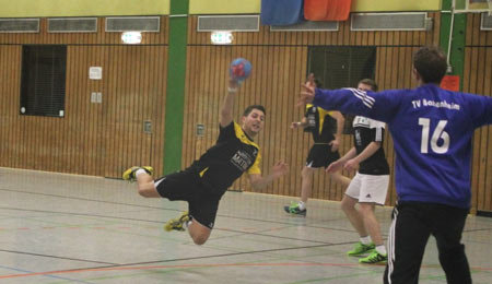 Handballer des SSV95 Wissen mssen Heimniederlage einstecken