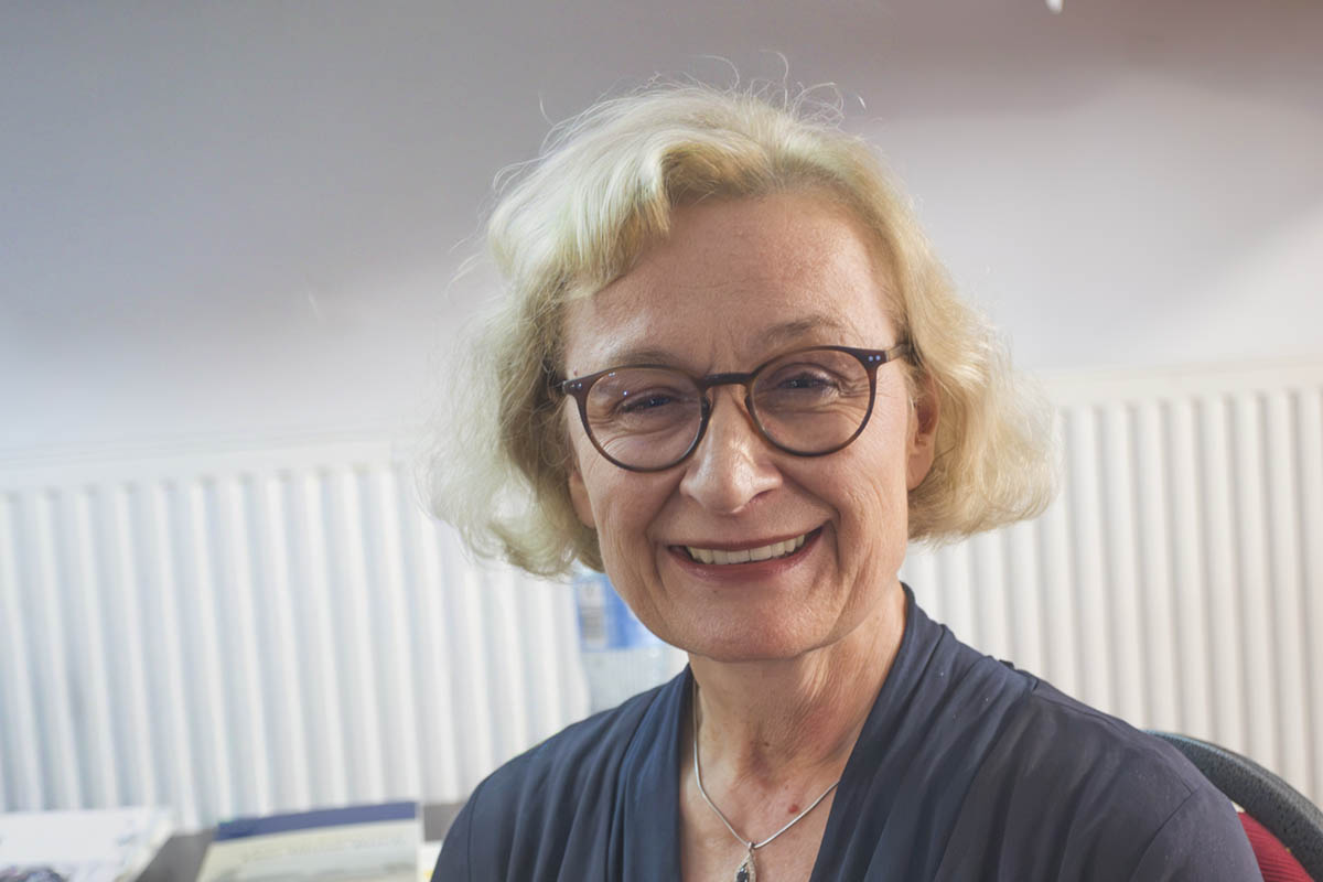 Anke Zander stellt Erich Kästner vor: literarisches Genie, Muttersöhnchen und Lebemann