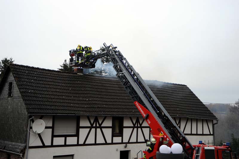 Verletzt wurde bei dem Kaminbrand niemand. (Fotos: kk)