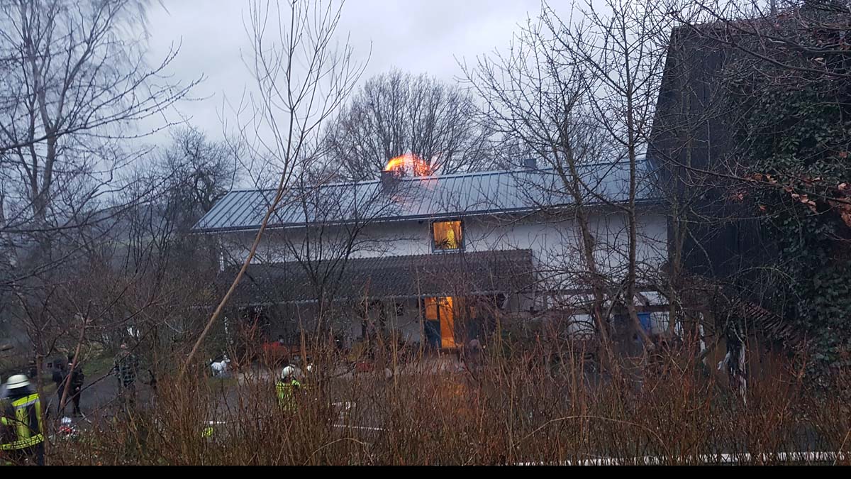 Kaminbrand in Steckenstein (Fotos: Feuerwehr Wissen)