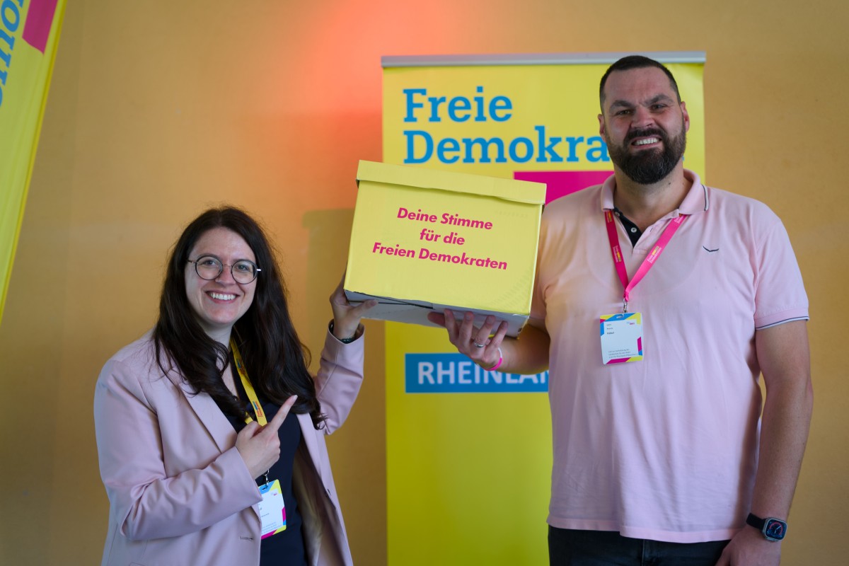 Die Kandidaten Jana Grf und Patrick Hbel (Fotos: FDP Kreisverband Westerwald)