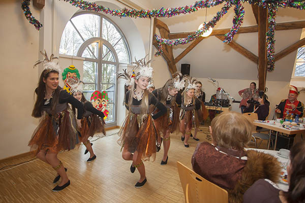 Dierdorf feiert Karneval in der Alten Schule 