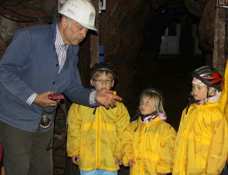 Unter anderem richten sich die neuen Angebote im Steinebacher Heilstollen an Kinder mit Asthma und allergischen Atemwegserkrankungen.(Foto: Veranstalter)