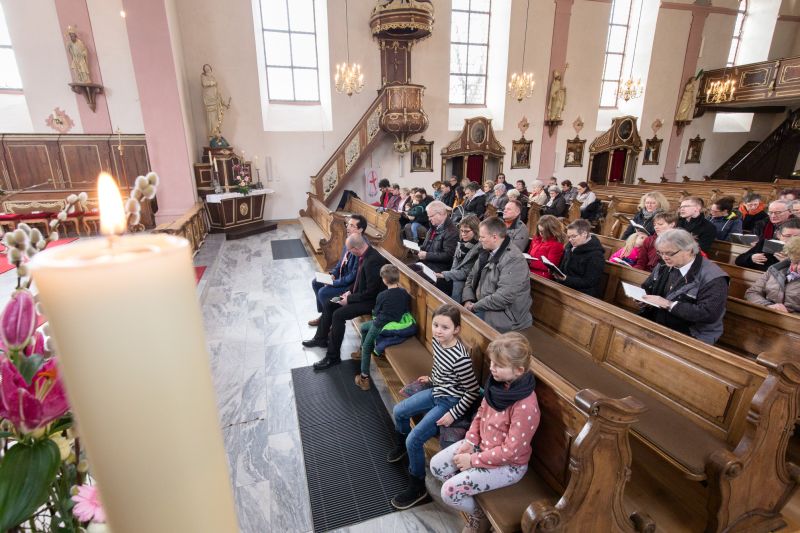 Kirchentagssonntag in der Katholischen Pfarrkirche St. Anna Herschbach. Foto: Peter Bongard