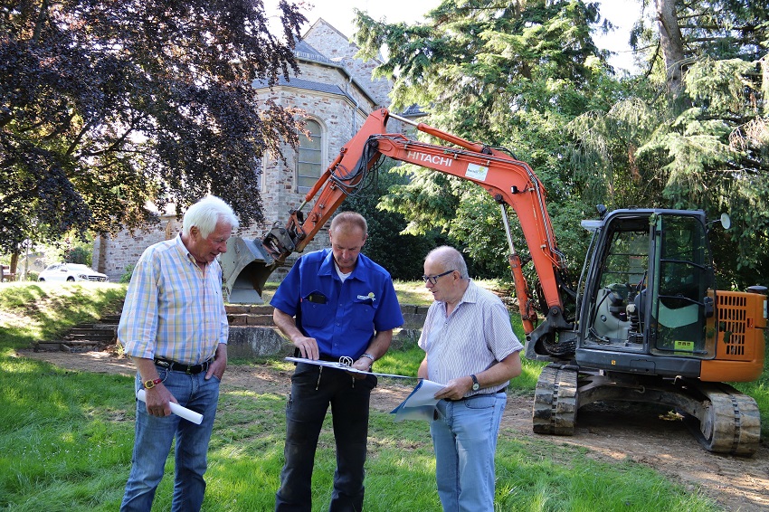 Mitmachen beim Sommerputz im Horhauser Kirchpark