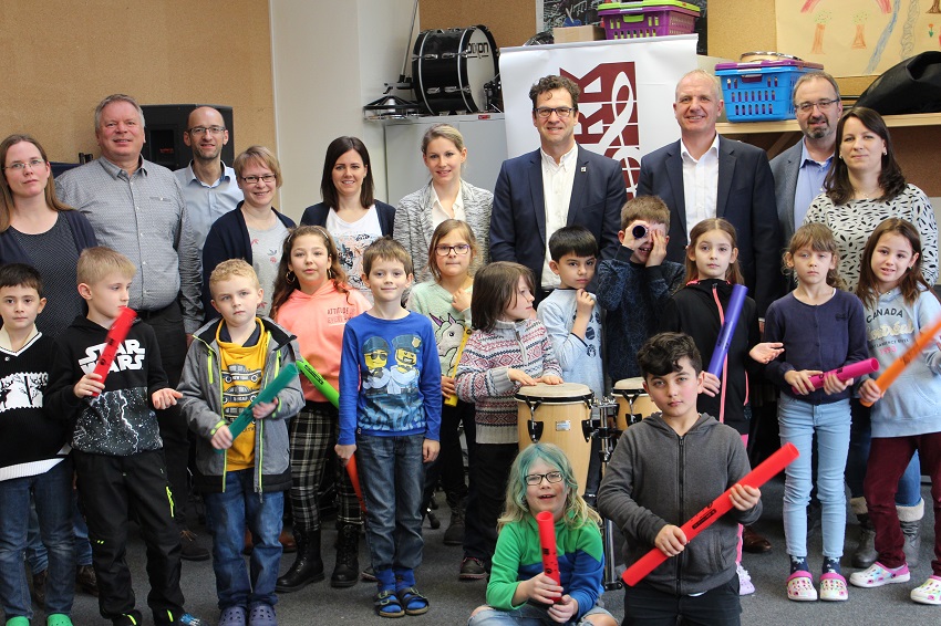 Die Kinder sind mit groem Interesse, Begeisterung und Neugier in das Projekt gestartet. (Foto: Klangwerk Morsbach)