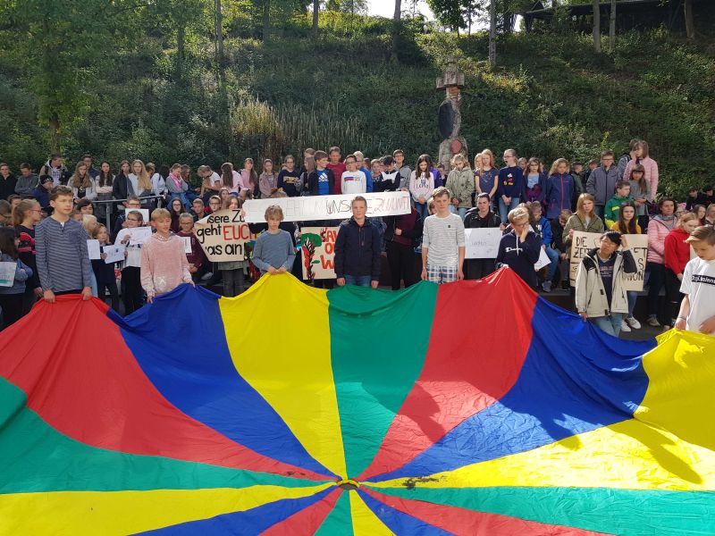 Klimastreik der Marienstatter Gymnasiasten. Fotos: privat