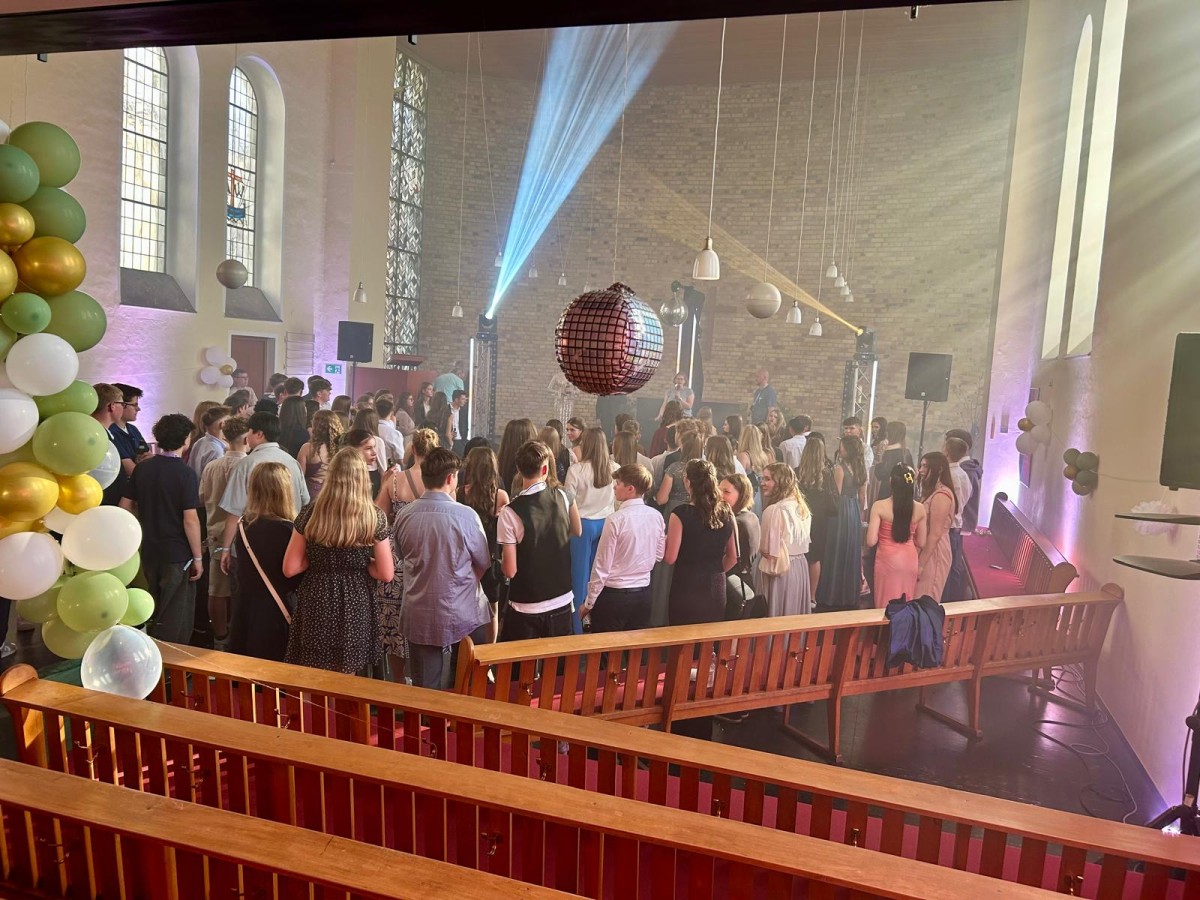 Premiere des Konfiballs in Wissen: Mehr als nur ein Tanzabend fr Jugendliche