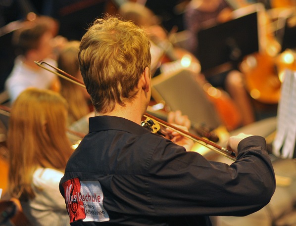 Gemeinsames Musizieren ist doch das Allerschnste  die Kreismusikschule freut sich auch in diesem Jahr auf einen gut gefllten Veranstaltungskalender 2020. (Foto: Kreismusikschule) 