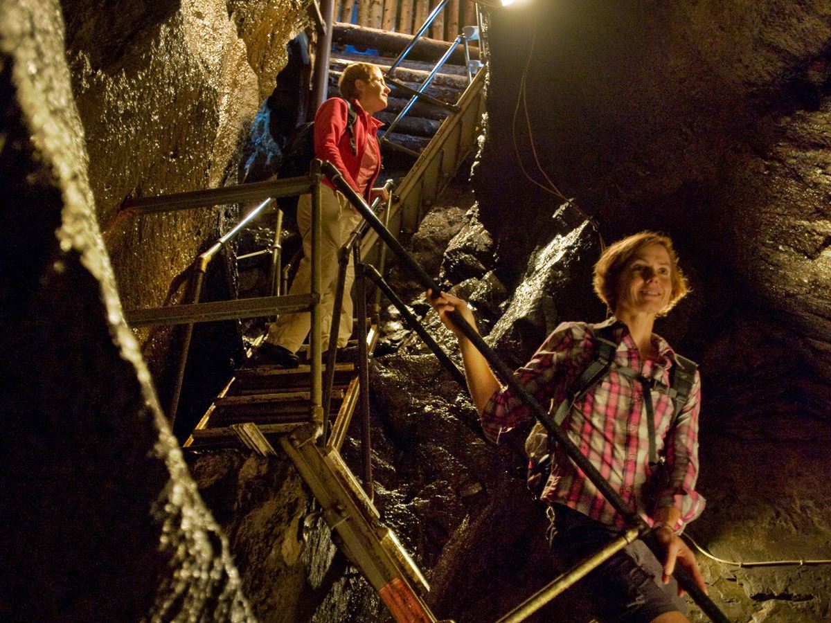 Im mittelalterlichen GeoPunkt Schiefergrube Assberg bei Limbach wurde auch unter Tage Schiefer abgebaut. (Foto: Dominik Ketz)