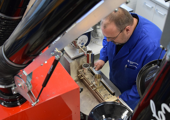 Der Wissens- und Technologietransfer zwischen Wissenschaft und Wirtschaft im Bereich der Kunststoffentwicklung und -bearbeitung ist Kernaufgabe des neu gegrndeten Kunststoff-Technologie-Institut Koblenz. (Foto: HwK Koblenz)