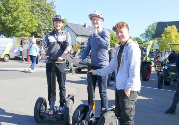 Mit moderner Technik ging es ber das Mann-Areal in Langenbach. (Foto: ma)