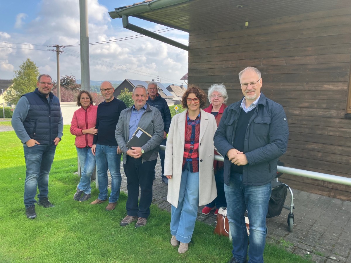 Lrmbelastung und Straenzustand in Mudenbach: Politik vor Ort