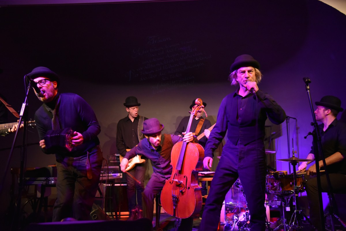 Norwegisches Kollektiv Ljodahått verzaubert Altenkirchen mit musikalischer Poesie