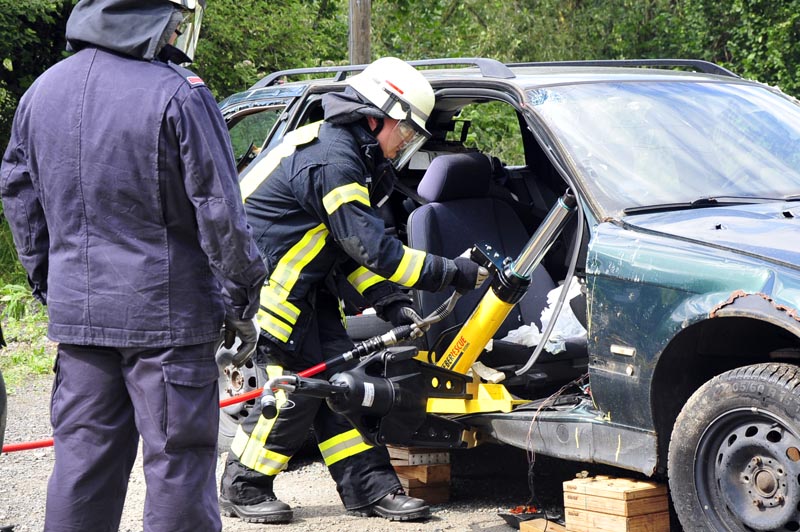 Bei der bung der freiwilligen Feuerwehr Wissen (Fotos: kk)