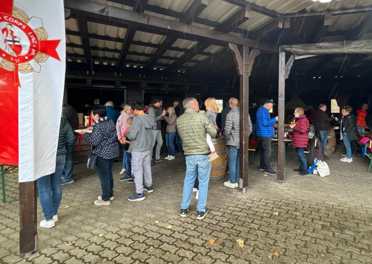 Familienfest der Stadtsoldaten Linz wird trotz miesem Wetter zum Erfolg