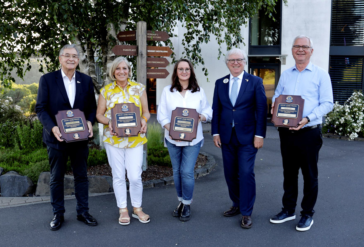 Von links nach rechts: Edelbert Schilling, Amelie Schmidt-Bovendeert, Barbara Hombach, Dieter Schubmann-Wagner und Georg Huf. Foto: Doris Kohlhas