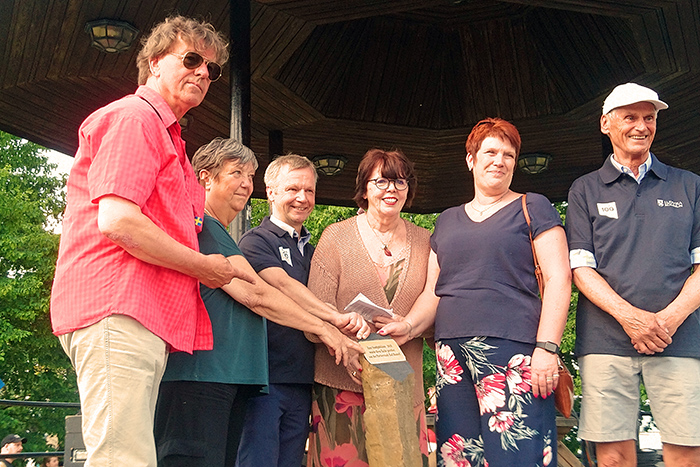 Zu Besuch bei Freunden im schwedischen Ludvika: v. l. Jens Kuhlmann, Elisabeth Stelin, Ursula Batscheider (Vorsitzende Partnerschaftskomitee Bad Honnef), Brgermeister der Stadt Bad Honnef Otto Neuhoff (Bad Honnef), Brgermeisterin der Stadt Ludvika Maria Strmkvist (Ludvika) und Anders Carlius. Foto: privat