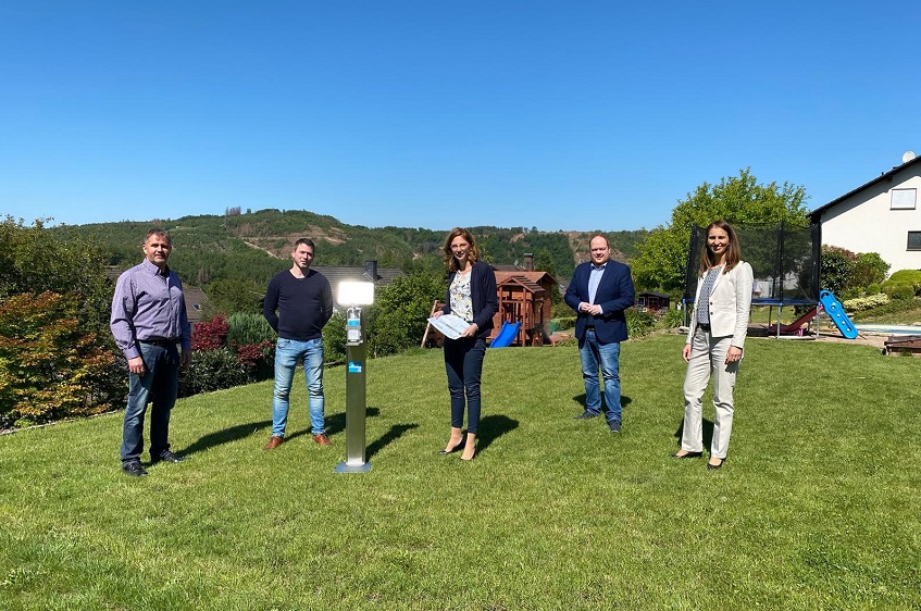 Gesundheitsministerin Sabine Btzing-Lichtenthler beim Besuch in Freusburg. (Foto: MWF Hygieneartikel & Bedarf)