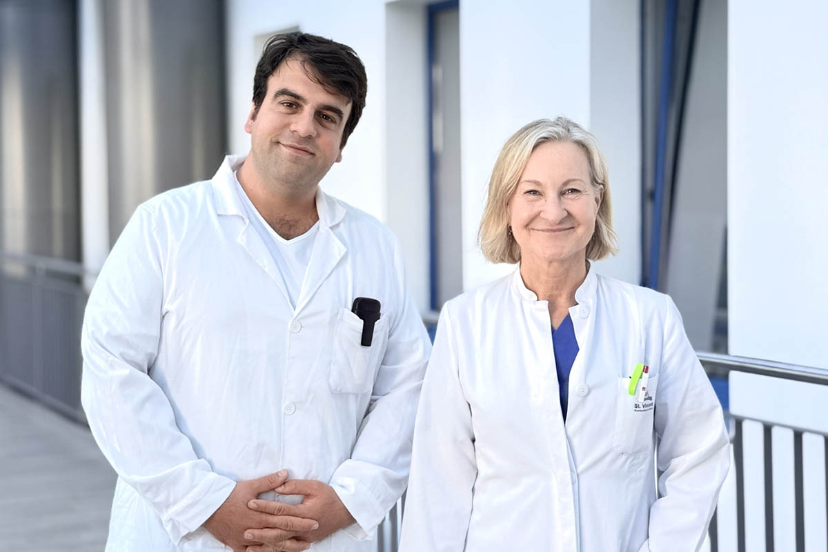 Mahmoud Makhlouf und Dr. med. Patricia Schaub (v.l.). Foto: Lea Hirt