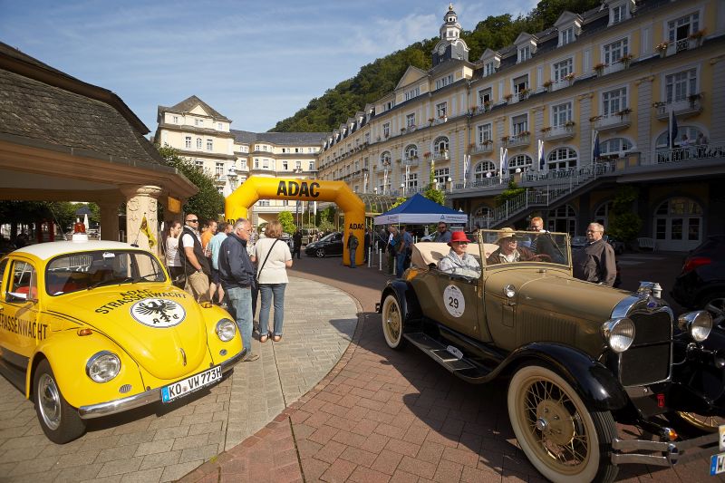 Start und ziel der Rallye. Fotos: Veranstalter