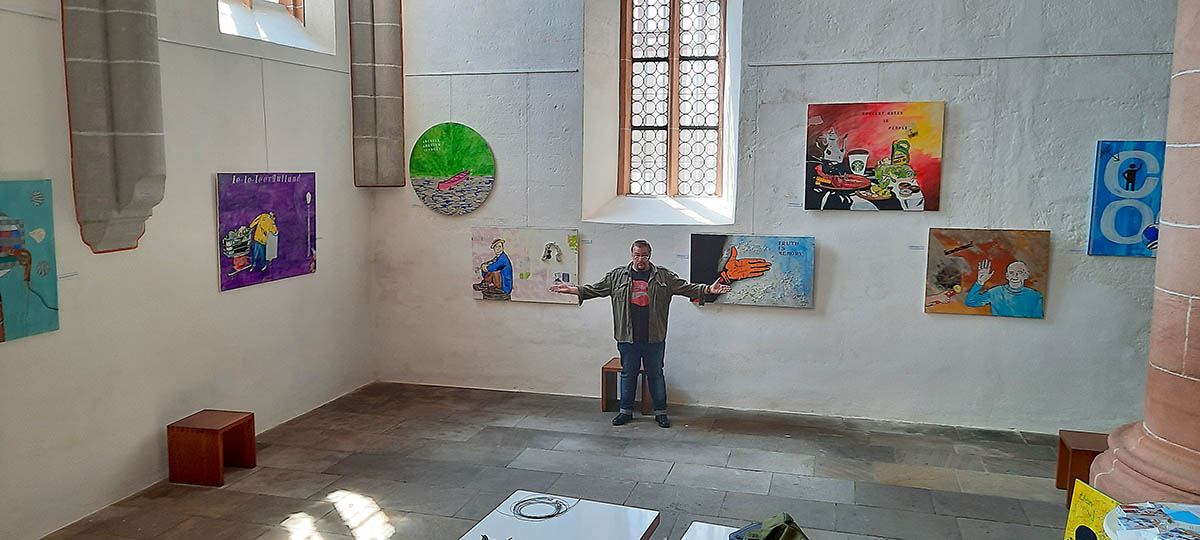 Kirchenhngung des Unkeler Neo-Pop Art-Knstlers in Stadtkirche Schwabach