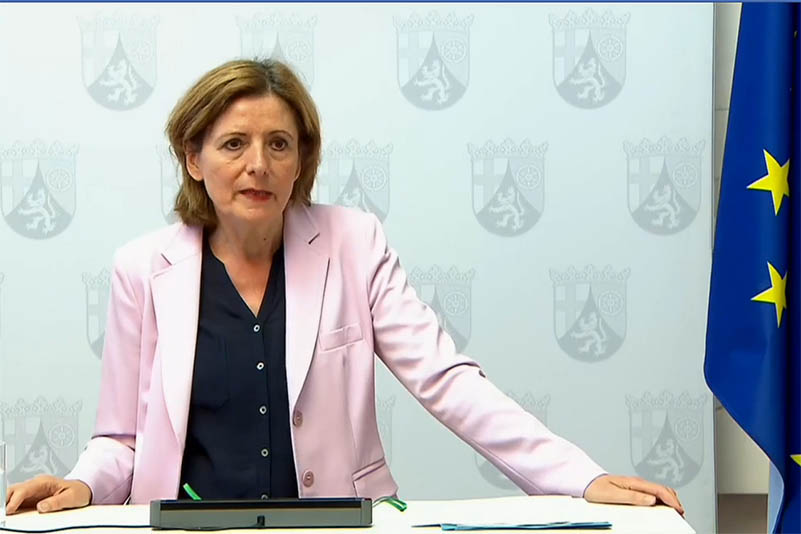 Die Ministerprsidentin Malu Dreyer whrend der Pressekonferenz heute Mittag (Mittwoch, 22. April 2020). Screenshot