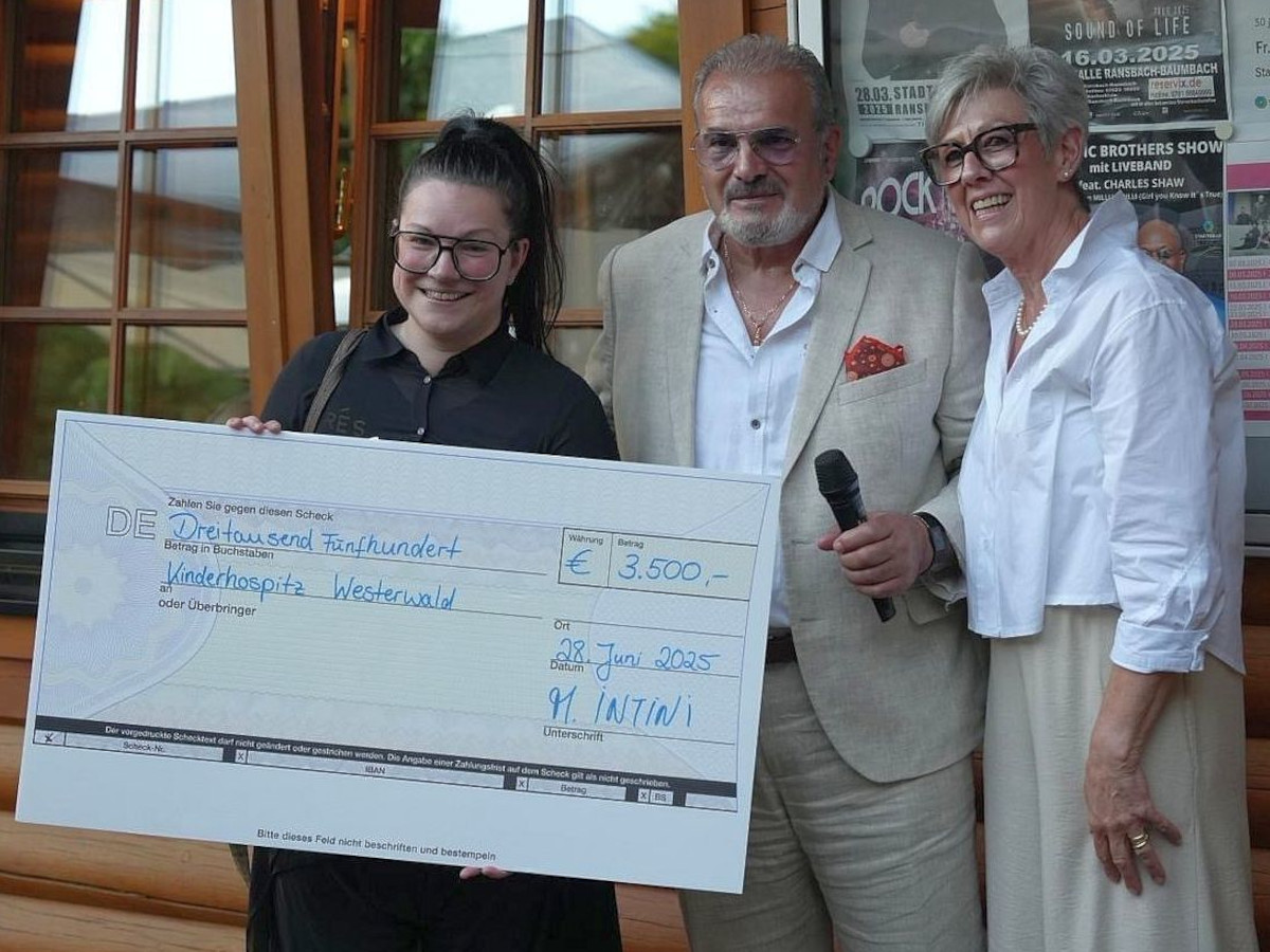v.l.n.r.: Jessica Lehnen, Koordinatorin, Mauro Intini und Gertrud Kokenqe (Fotos: Deutsche Kinderhospiz Dienste e.V.)