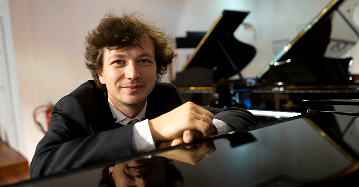 "Weltklassik am Klavier" in Altenkirchen mit Pianist Mikhail Mordvinov 