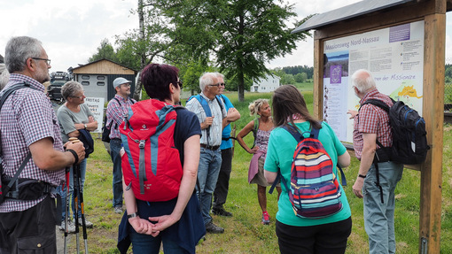 Wanderung auf dem Missionsweg Nord-Nassau. (Foto: Christiane Lflund-Fries)

