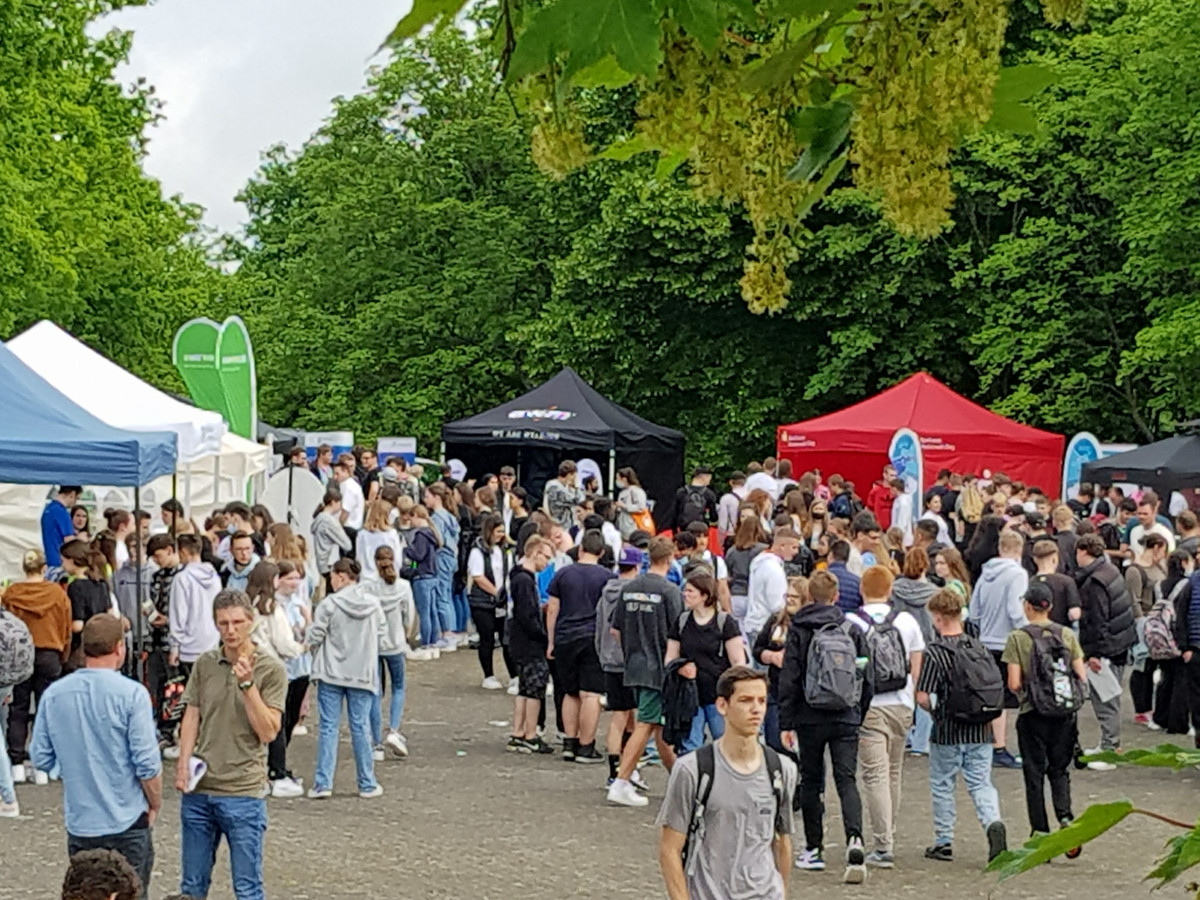 Ausbildungsmesse an der BBS Montabaur: Open Air die Fachkrfte von morgen gewinnen