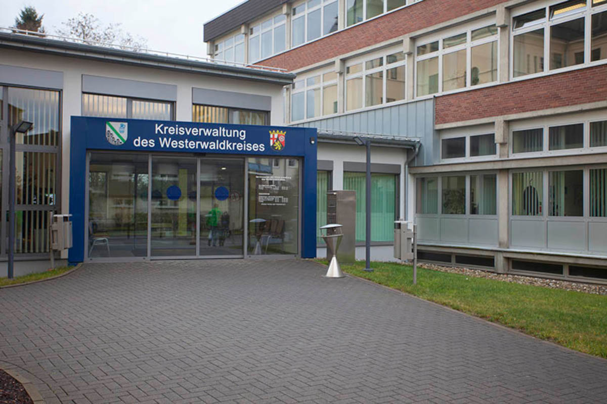 Der Westerwaldkreis trauert um seinen ersten Landrat. (Foto: Archiv Wolfgang Tischler)