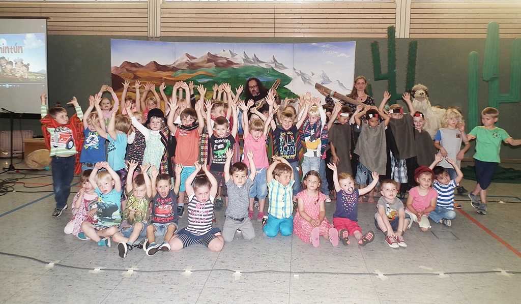 Alle Kinder der Kita St. Katharina haben beim Musical mitgewirkt. Fotos: Regina Steinhauer 