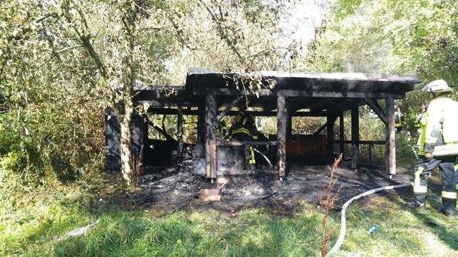 Das Gebude wurde bei dem Feuer zerstrt. (Foto: Polizei Altenkirchen)