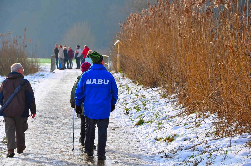 Winterwanderung entlang des Themenwegs Ton