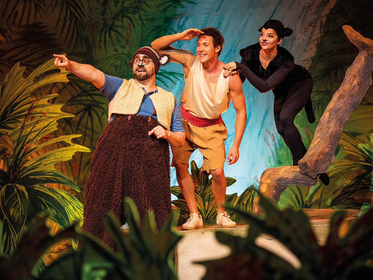 Gemtlichkeit und spannende Abenteuer auf der Bhne. (Foto: Dschungelbuch - das Musical)