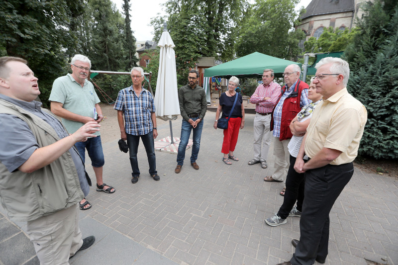 Die Freie Whlergruppe Neuwied war zu Gast im Kinderhaus St. Matthias. Foto: Privat