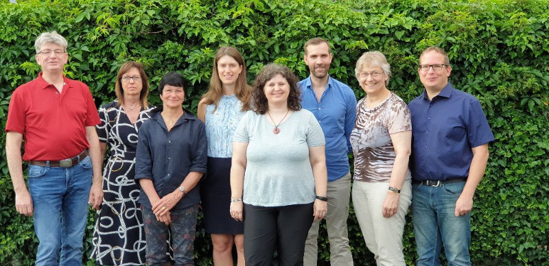 Grne Kreistagsfraktion Neuwied: Ralf Seemann, Regine Wilke, Dr. Sabine Knorr-Henn, Susanne Haller, Sonja Daniels, Bastian Wilke, Anja Birrenbach, Holger Wolf (v.l.n.r.). Foto: Privat