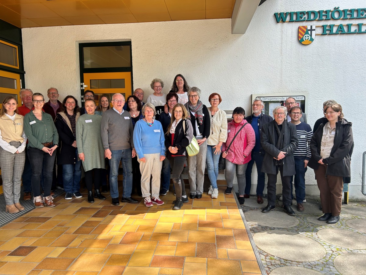 In der Wiedhhenhalle in Kurtscheid fand die vierte Netzwerkkonferenz unter dem Titel "Gesund lter werden im Kreis Neuwied" statt. (Foto: Sabine Hennemann)