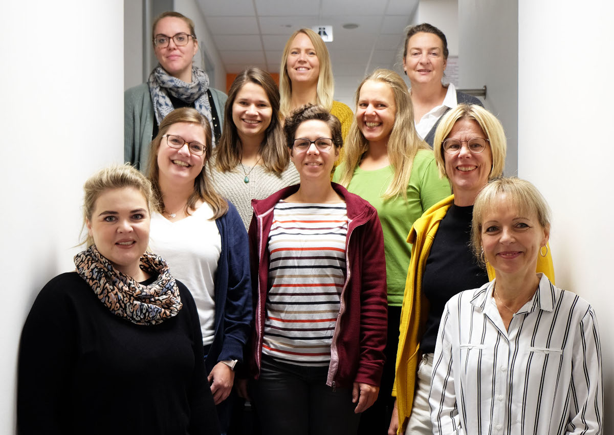 Die Kita-Sozialarbeiterinnen treffen sich regelmig zum Austausch. Sabrina Blser (vorne, Mitte) vom Jugendamt koordiniert und steuert das neue Arbeitsfeld. (Foto: Stadt Neuwied)