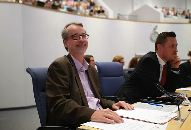 Sven Lefkowitz bei seiner ersten Plenarsitzung fr die SPD-Fraktion im Landtag Rheinland-Pfalz. Foto: Privat
