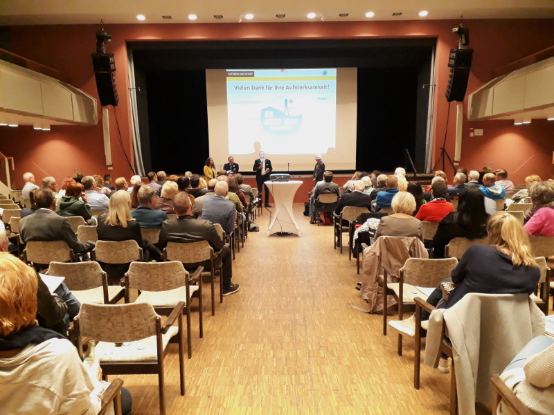 Der Infoabend in der Stadthall Heimathaus war gut besucht. Foto: Pressebro Neuwied