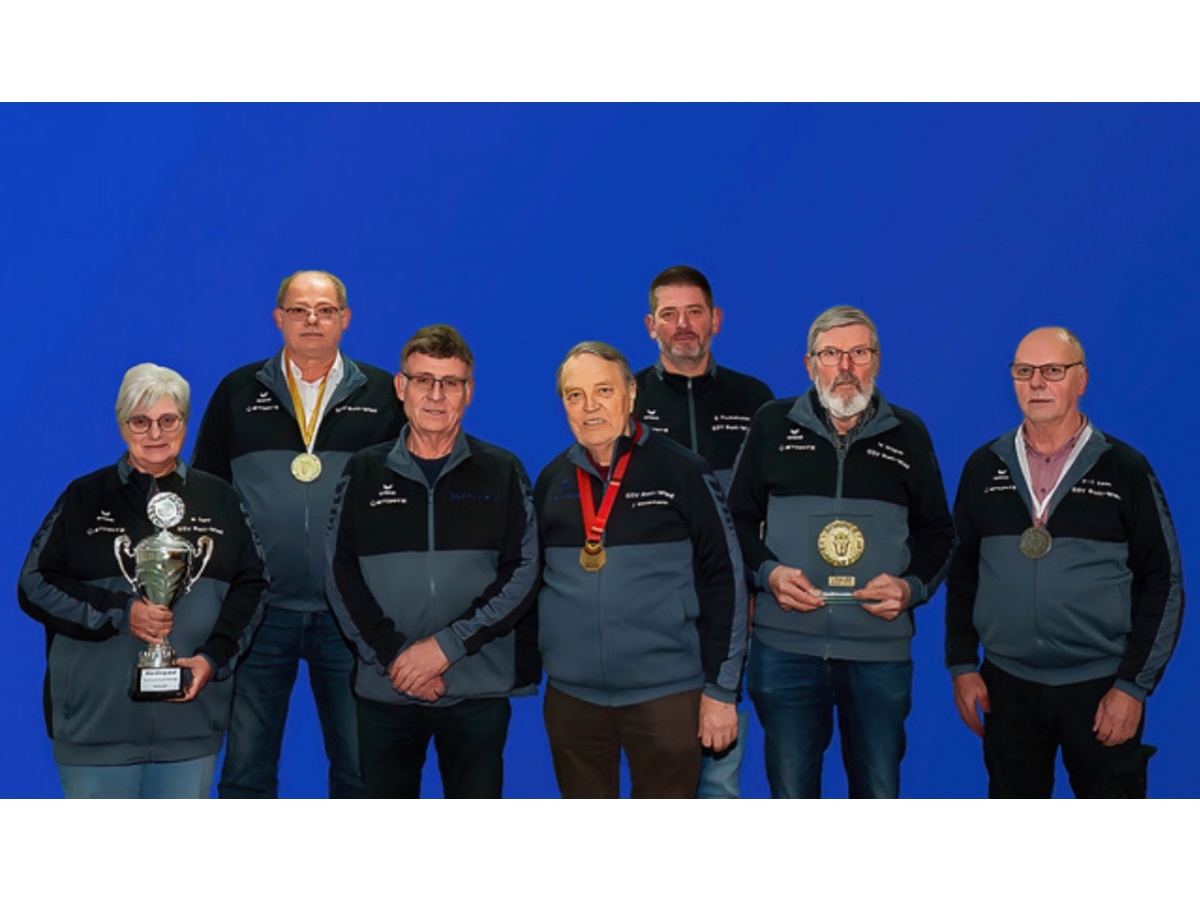 Beate Dahl, Heribert Lodde, Friedhelm Manns, Johannes Wiesemann, Stefan Fuchshofen, Wilhelm Wagner und Franz-Josef Klein (Foto: Gnter Lichterfeld)