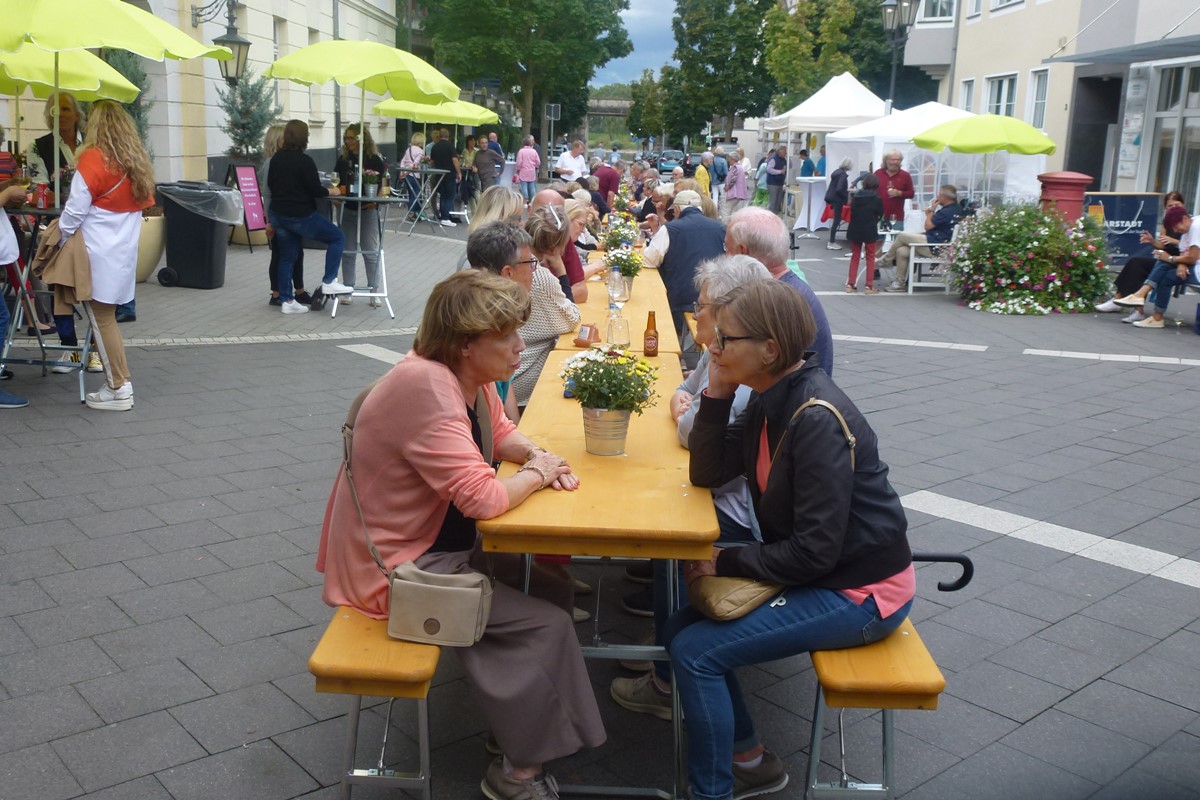Melanie Manns und Fabienne Mies schlossen die diesjhrige Schlemmertreff-Serie mit einem guten Gefhl. (Fotos: Jrgen Grab)